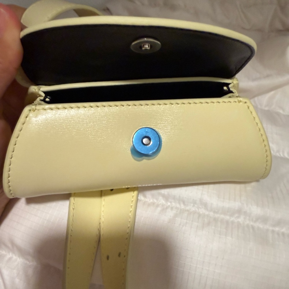 Jil Sander Pale Yellow Leather Shoulder Bag